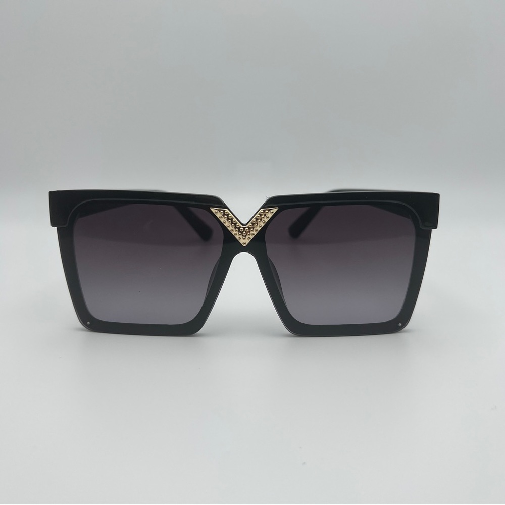 Black “Mur” Sunglasses with Gold accent